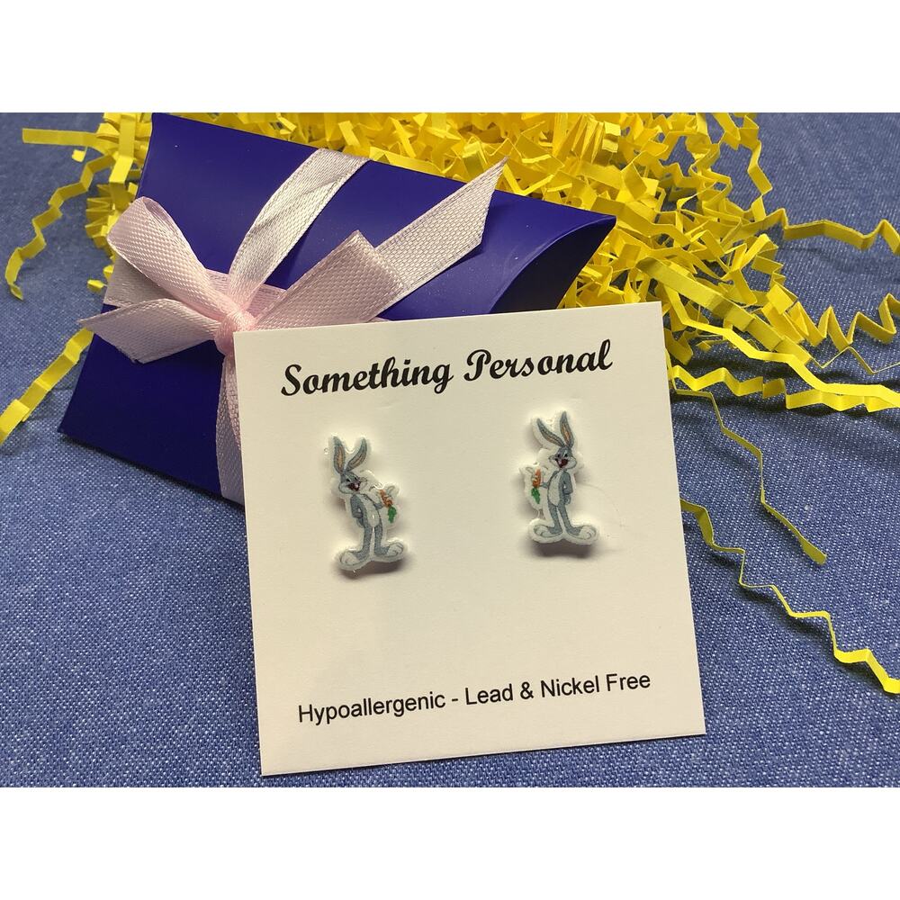 Bugs Bunny - Looney Tunes Inspired Stud Earrings - Gift Boxed - Chibi Cute